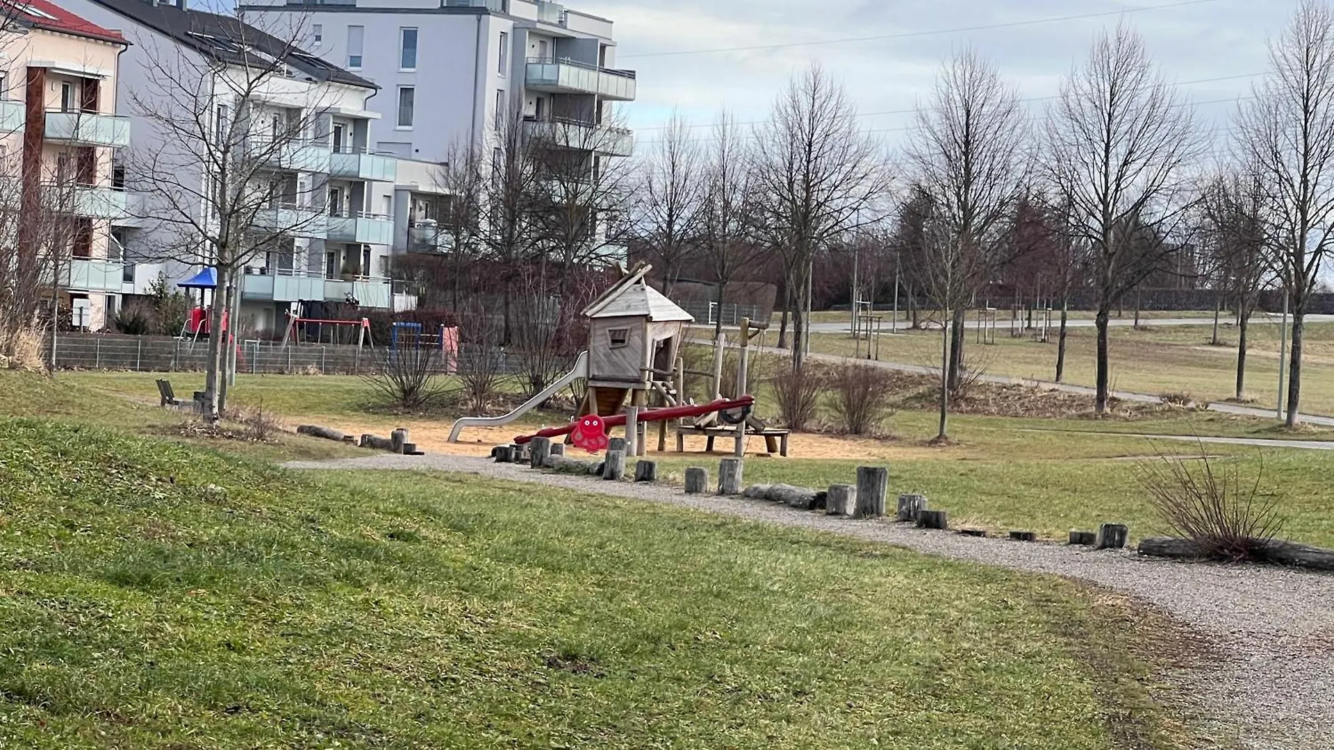 Grosse Ferienwohnung In Augsburg Mit Balkon Alemania