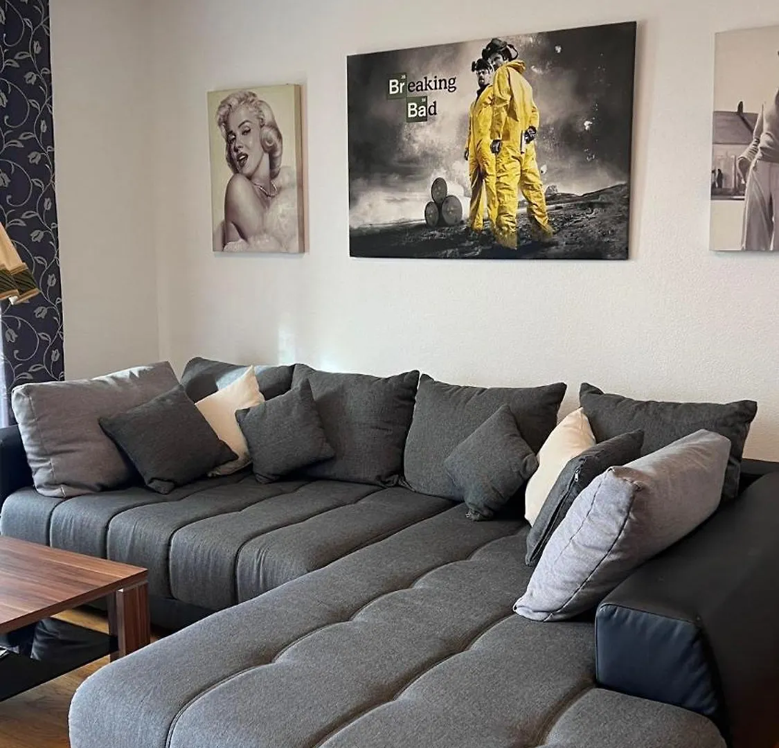 Apartment Grosse Ferienwohnung In Augsburg Mit Balkon